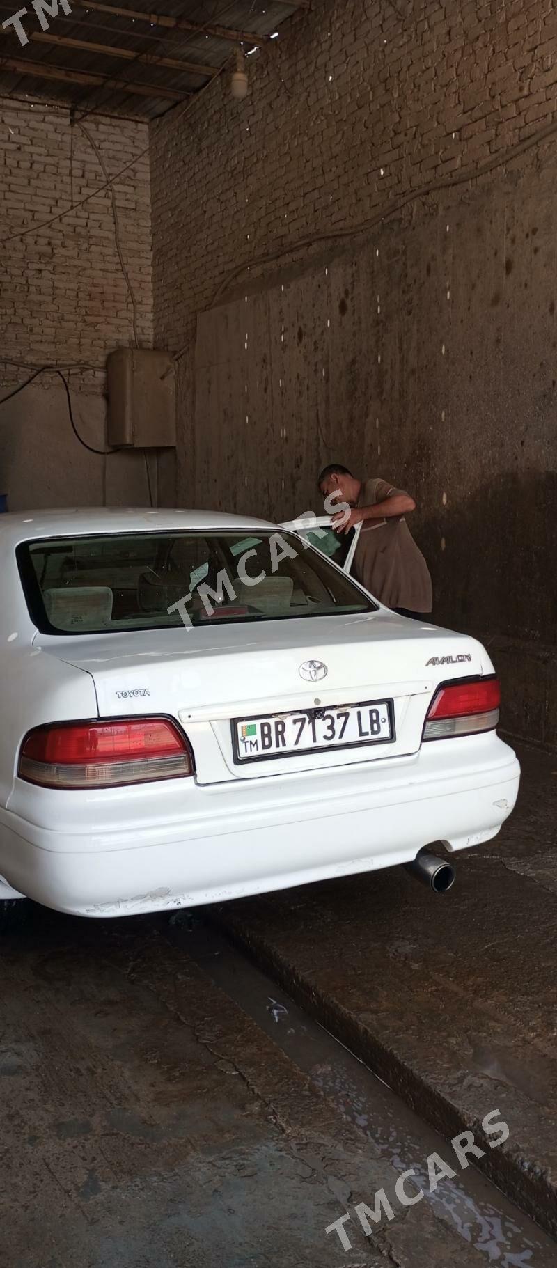 Toyota Avalon 1996 - 74 000 TMT - Çärjew - img 2
