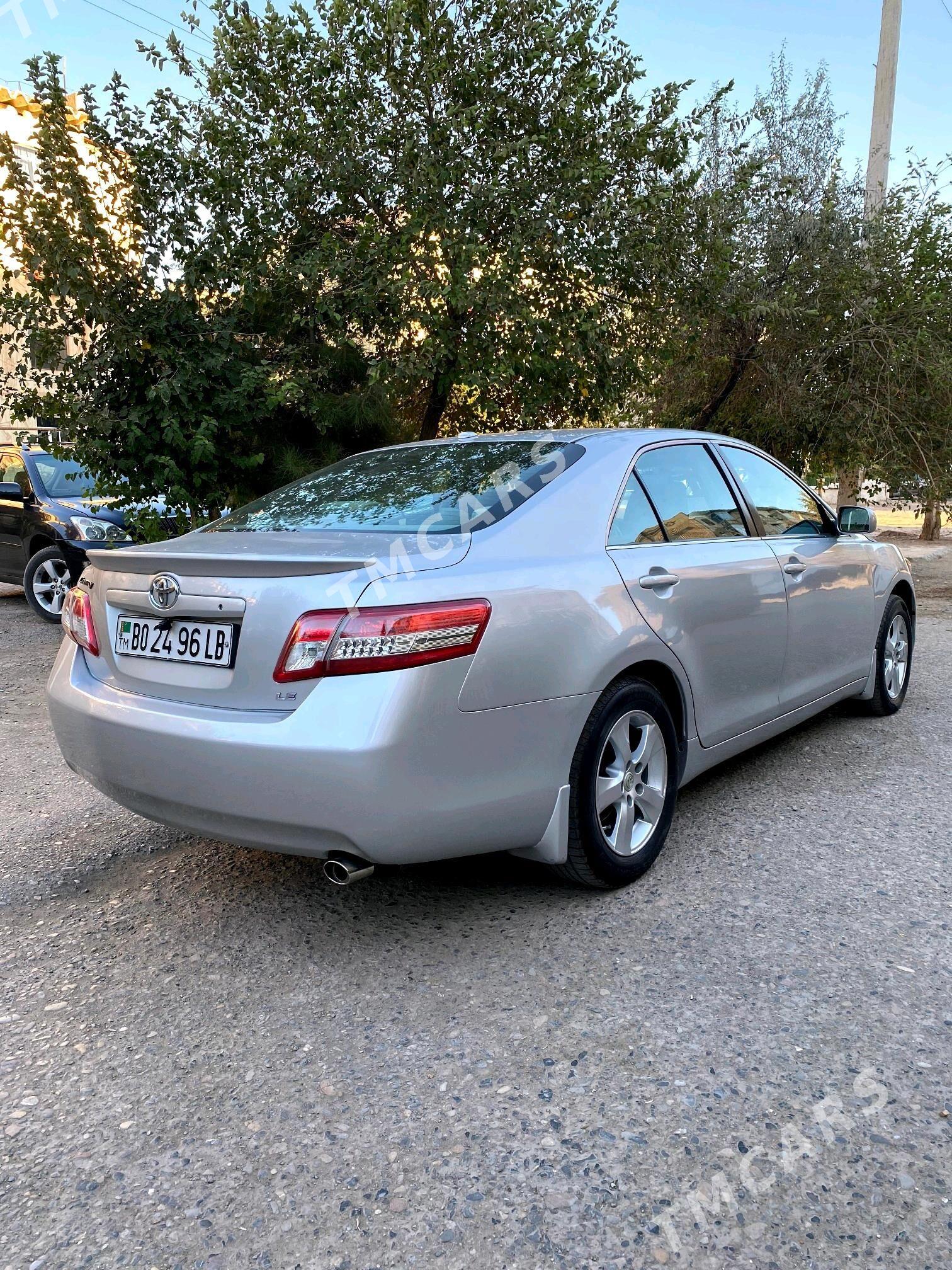 Toyota Camry 2010 - 190 000 TMT - Туркменабат - img 4
