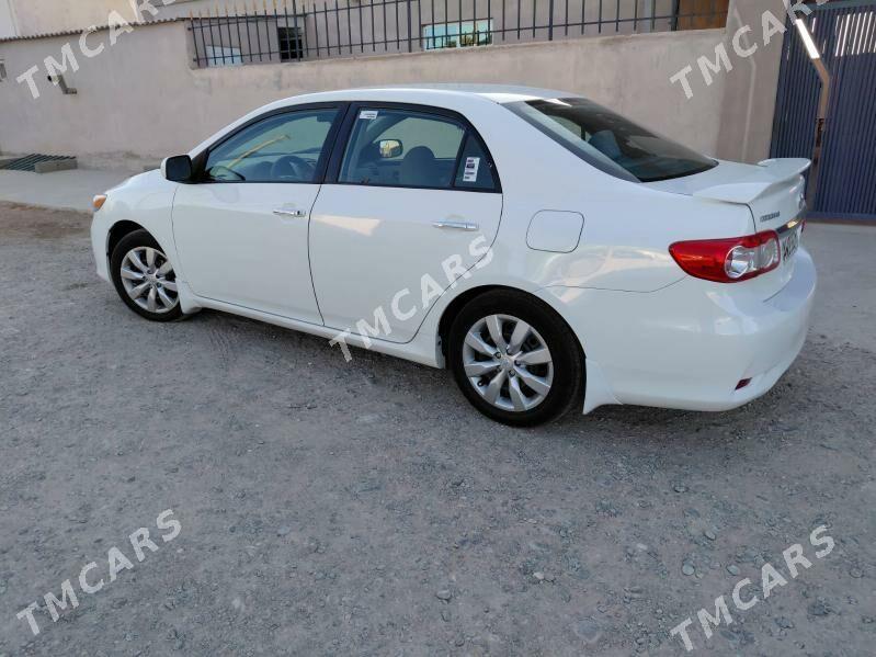 Toyota Corolla 2011 - 154 000 TMT - Ашхабад - img 4