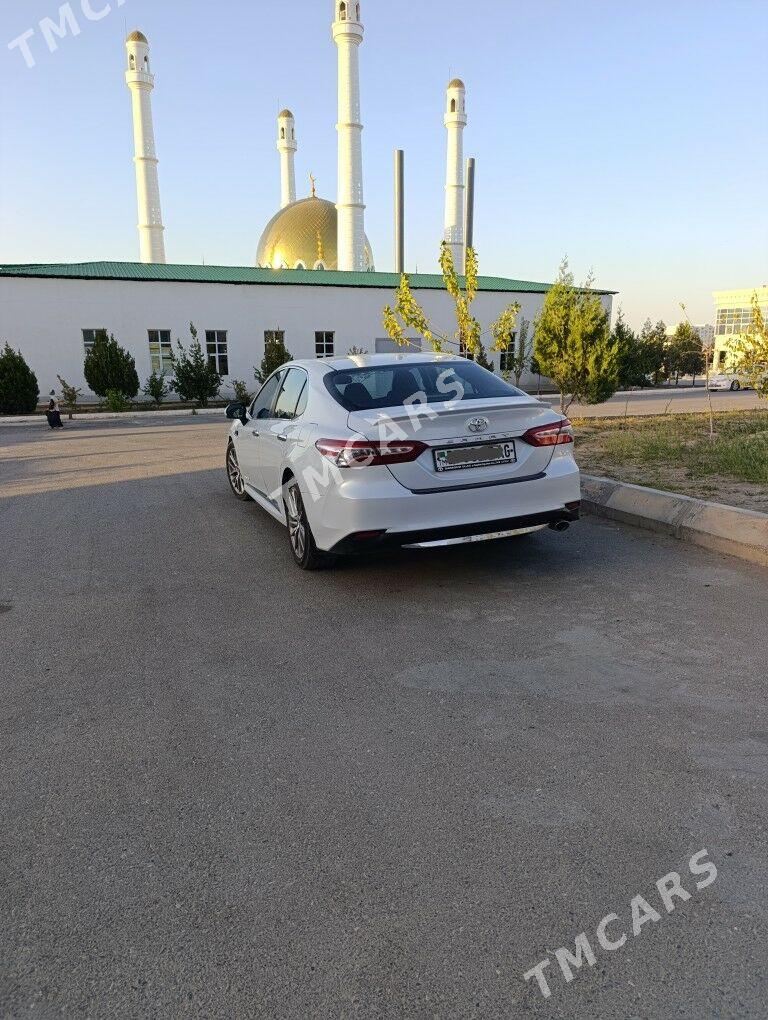Toyota Camry 2018 - 300 000 TMT - Мир 7 - img 2