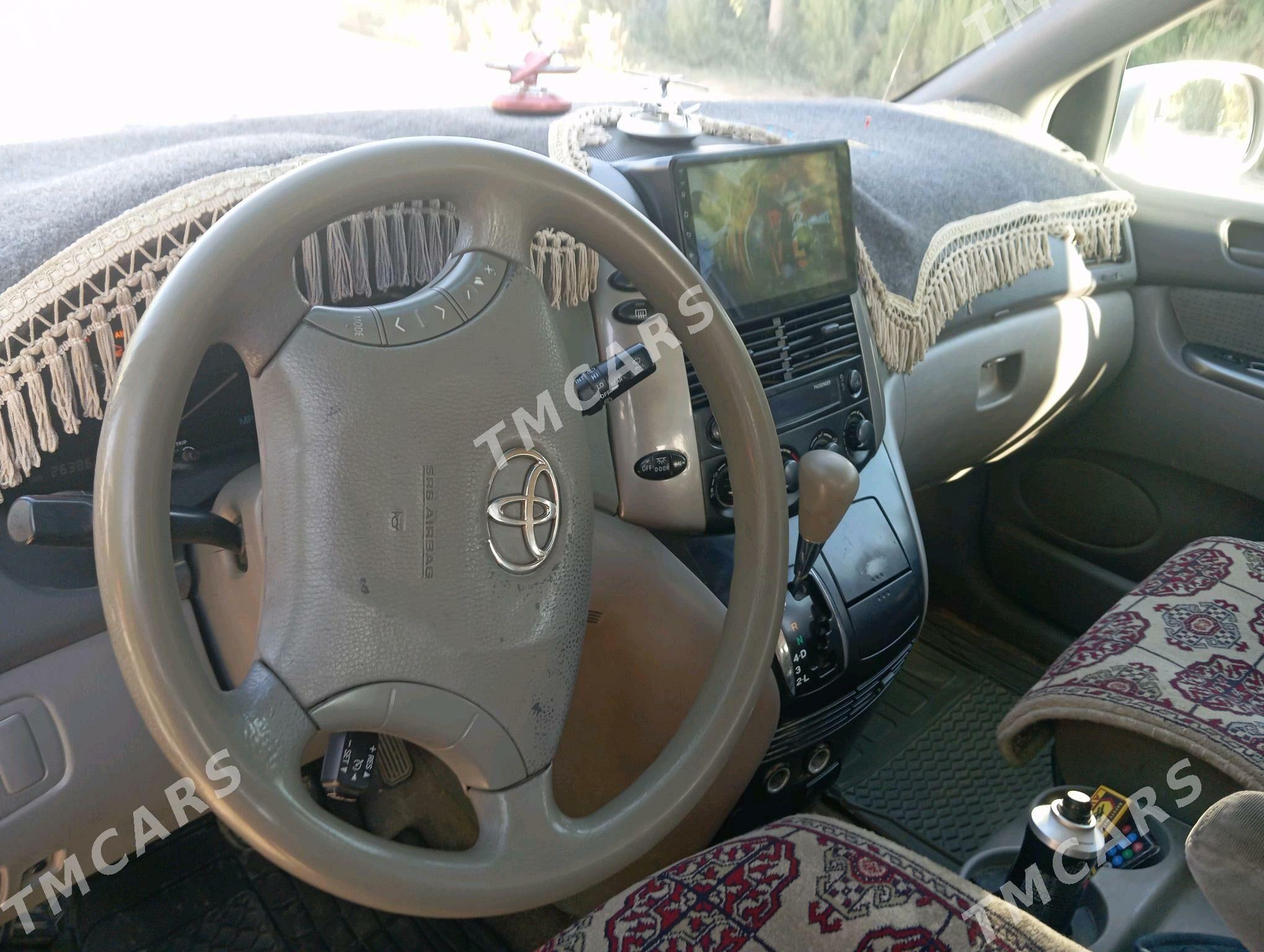 Toyota Sienna 2006 - 220 000 TMT - Фарап - img 2