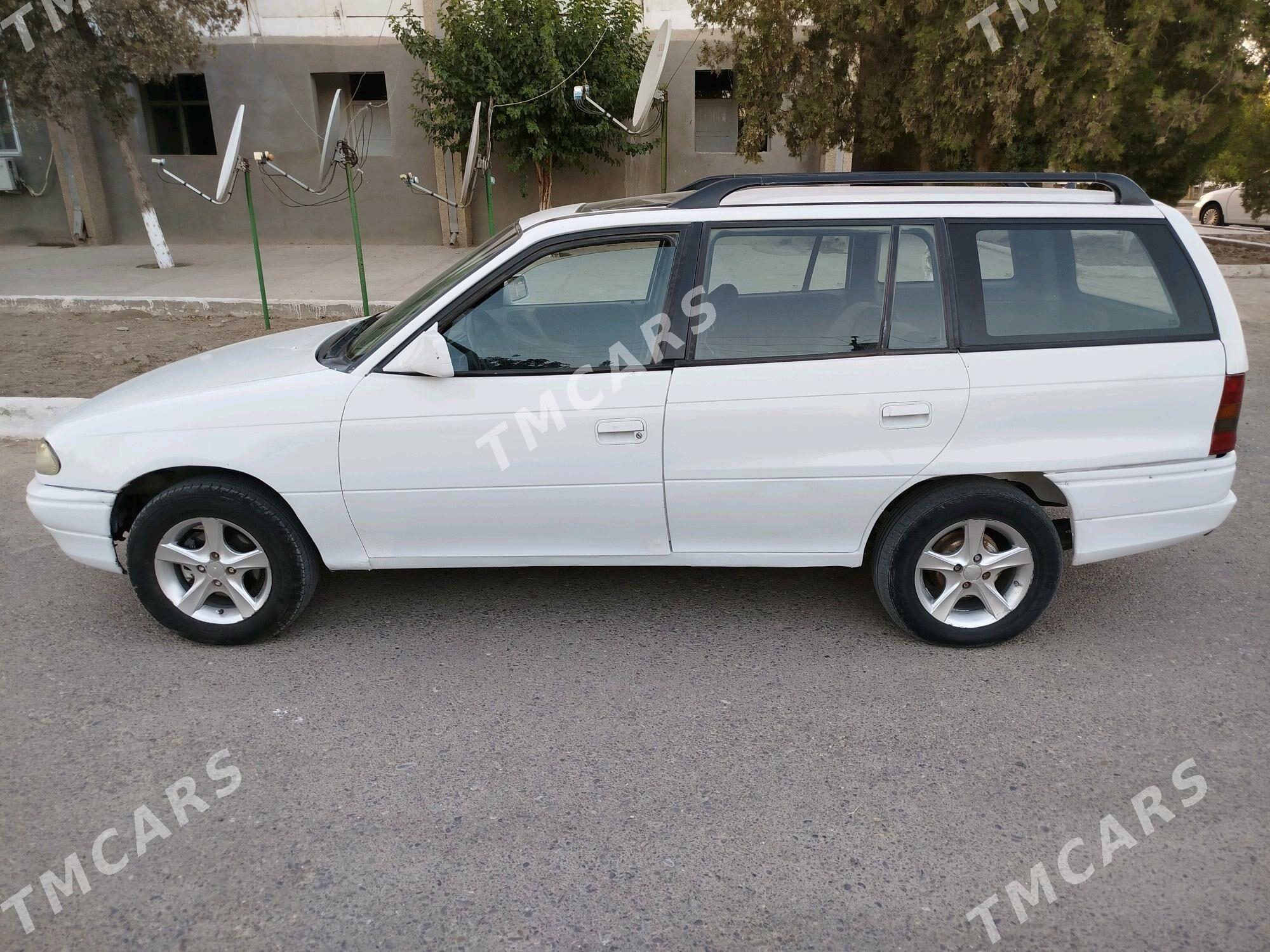 Opel Astra 1991 - 33 000 TMT - Бабадайхан - img 4