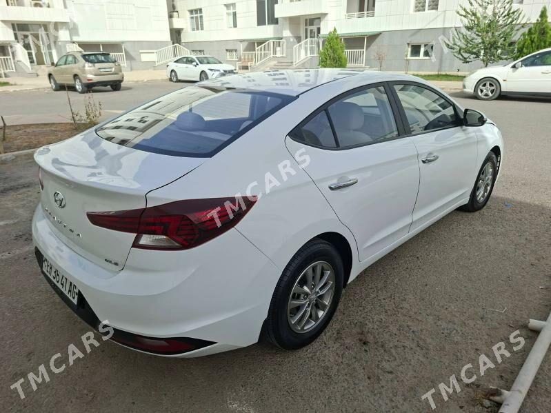 Hyundai Elantra 2019 - 199 000 TMT - Гуртли - img 8