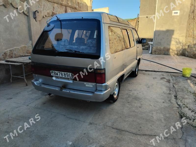 Toyota Town Ace 1992 - 30 000 TMT - Чарджоу - img 2