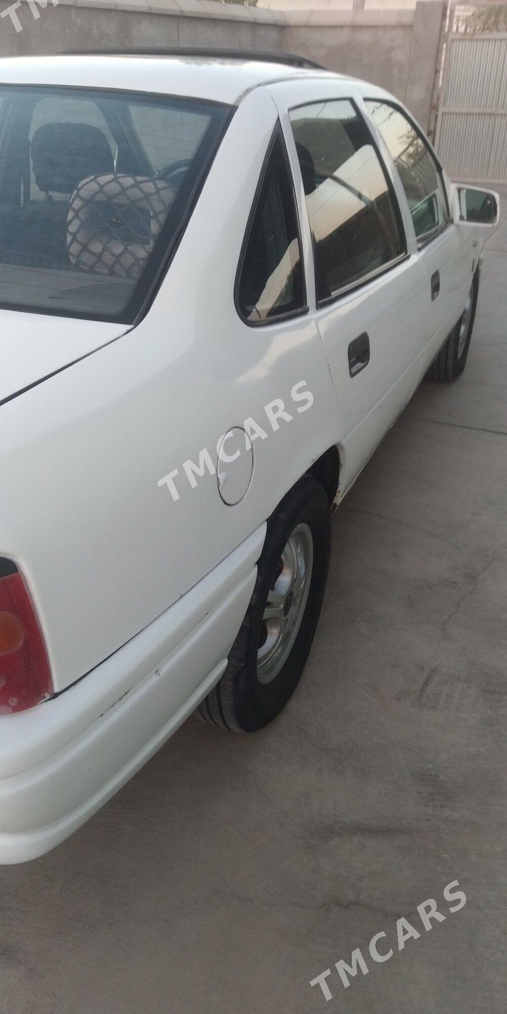 Opel Vectra 1994 - 40 000 TMT - Şabat etr. - img 3
