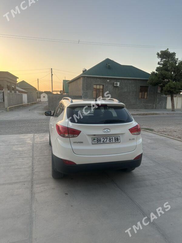 Hyundai IX35 2011 - 160 000 TMT - Балканабат - img 5