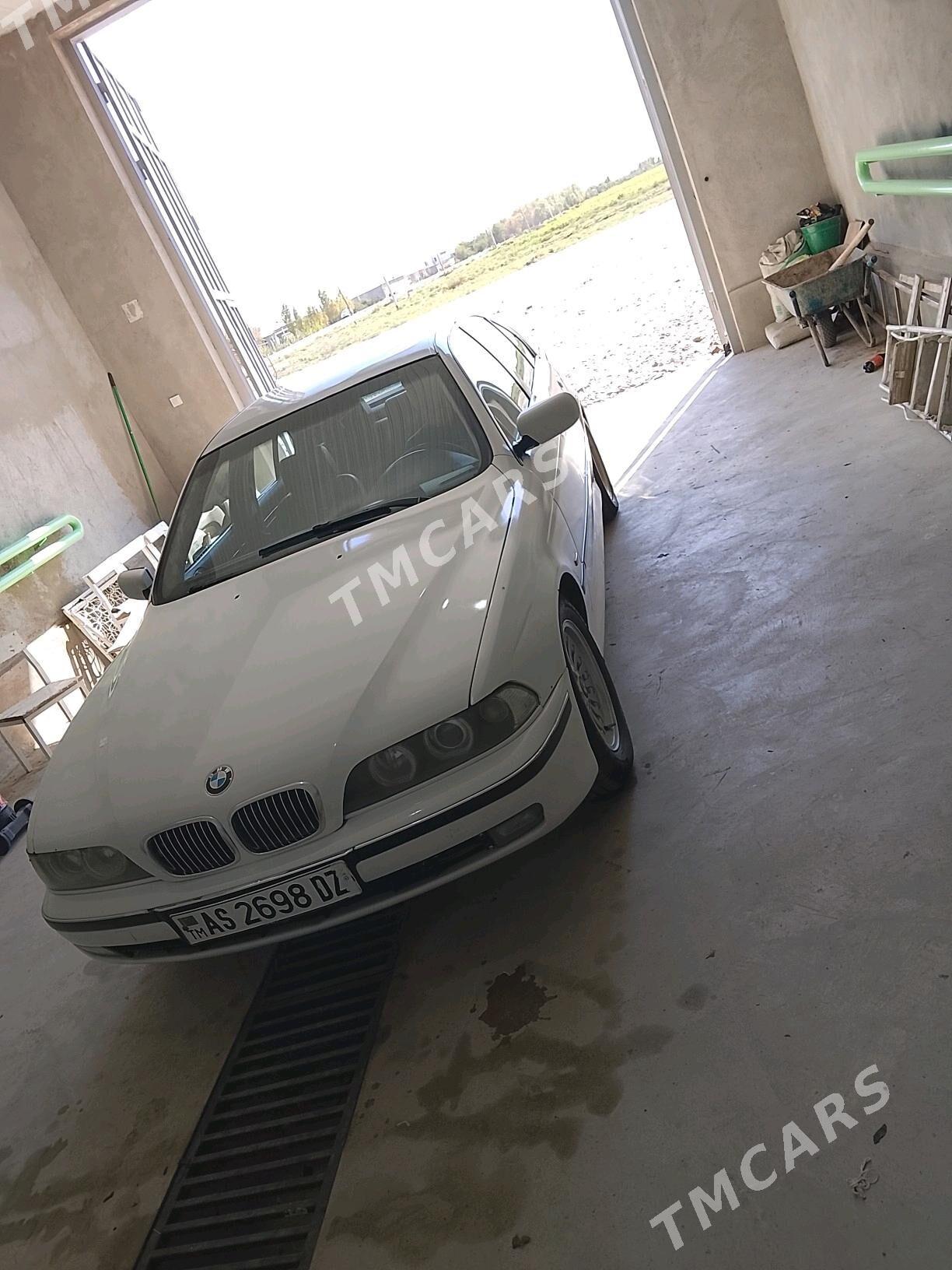 BMW 525 2000 - 88 000 TMT - Boldumsaz - img 2
