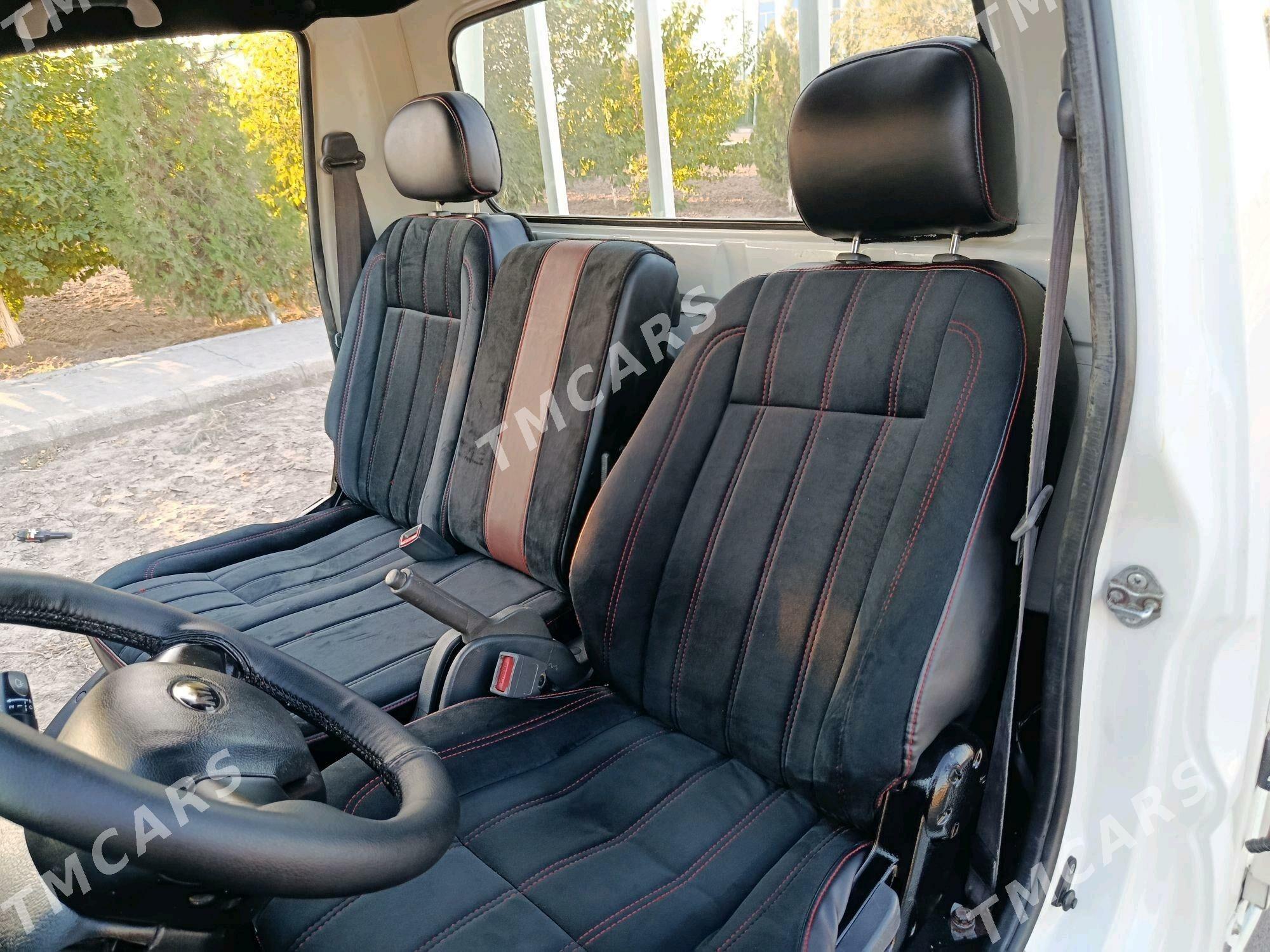 Kia Bongo 2014 - 270 000 TMT - Daşoguz - img 6