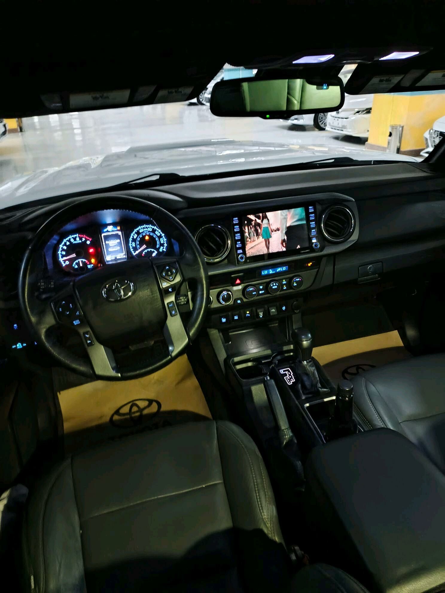 Toyota Tacoma 2021 - 395 000 TMT - Ашхабад - img 5