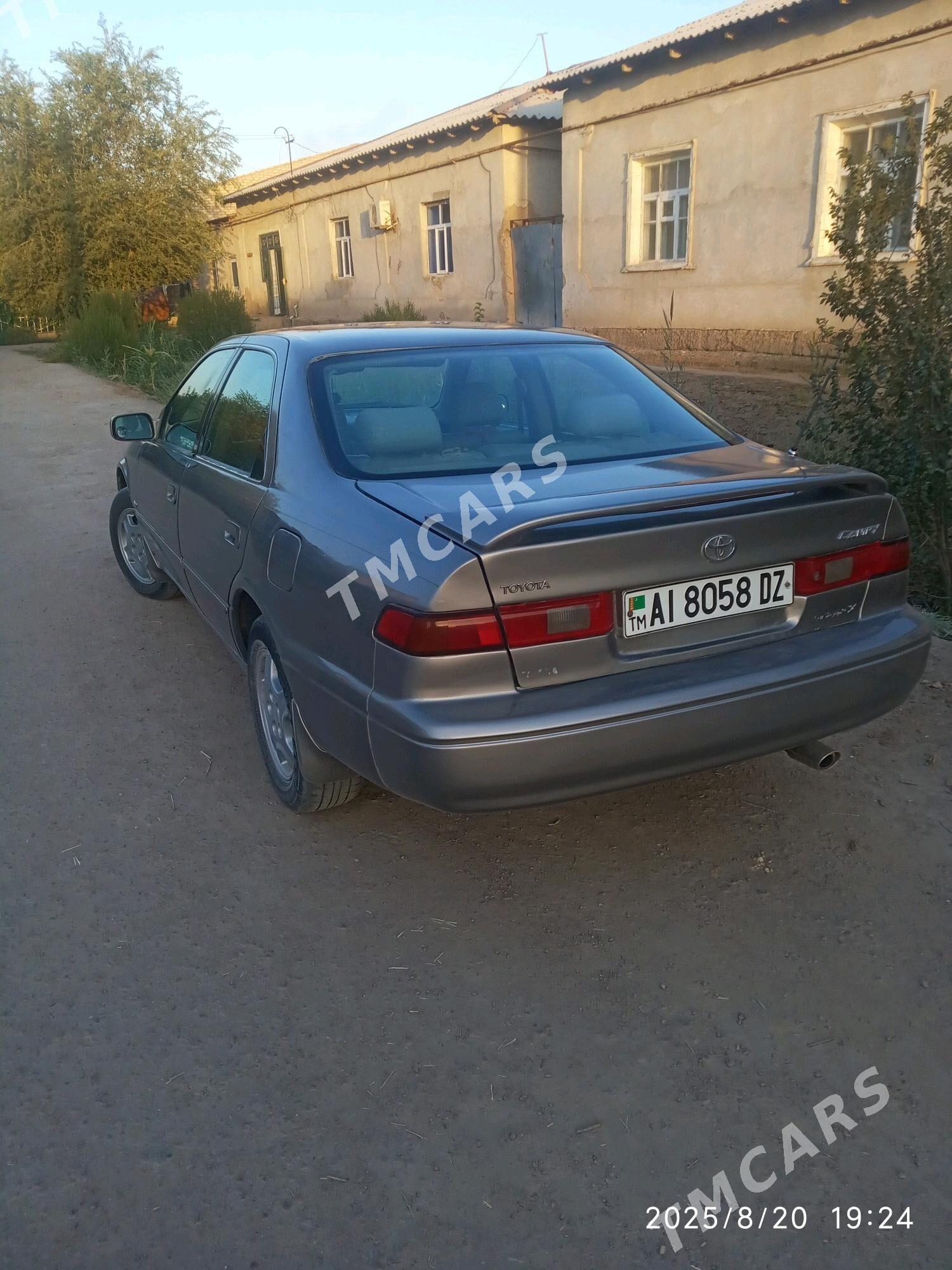 Toyota Camry 1999 - 132 000 TMT - Boldumsaz - img 4