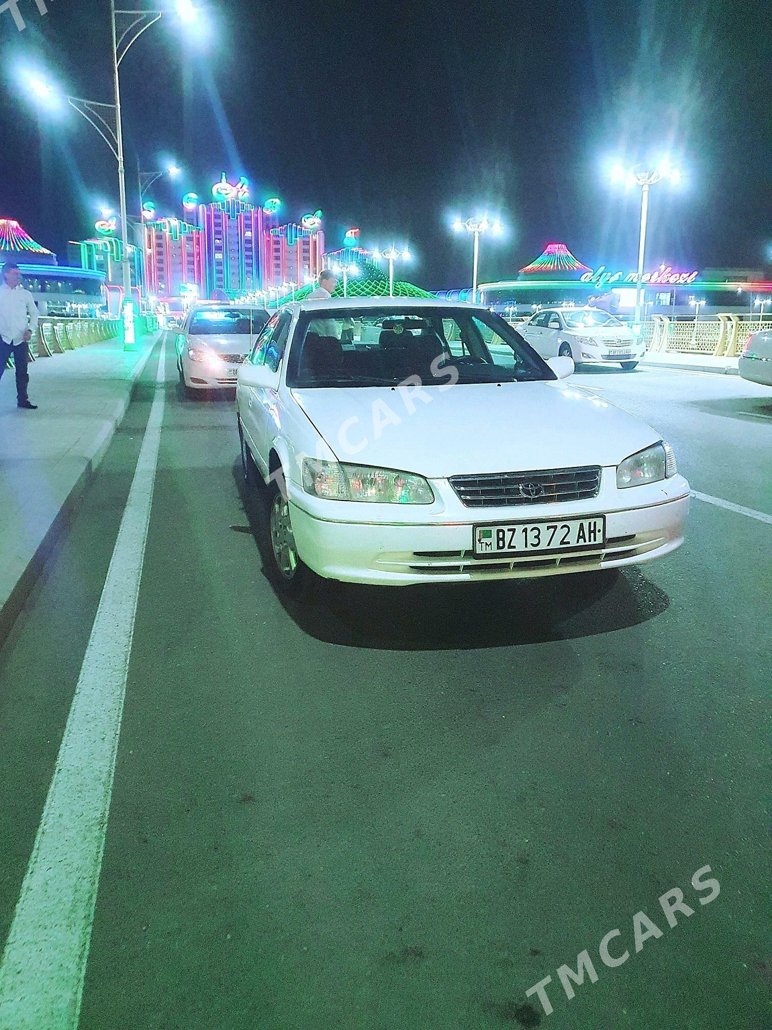 Toyota Camry 2001 - 115 000 TMT - Теджен - img 5