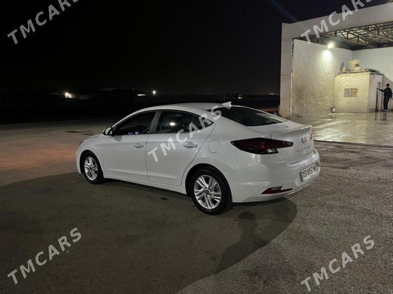 Hyundai Elantra 2019 - 210 000 TMT - Baýramaly - img 6