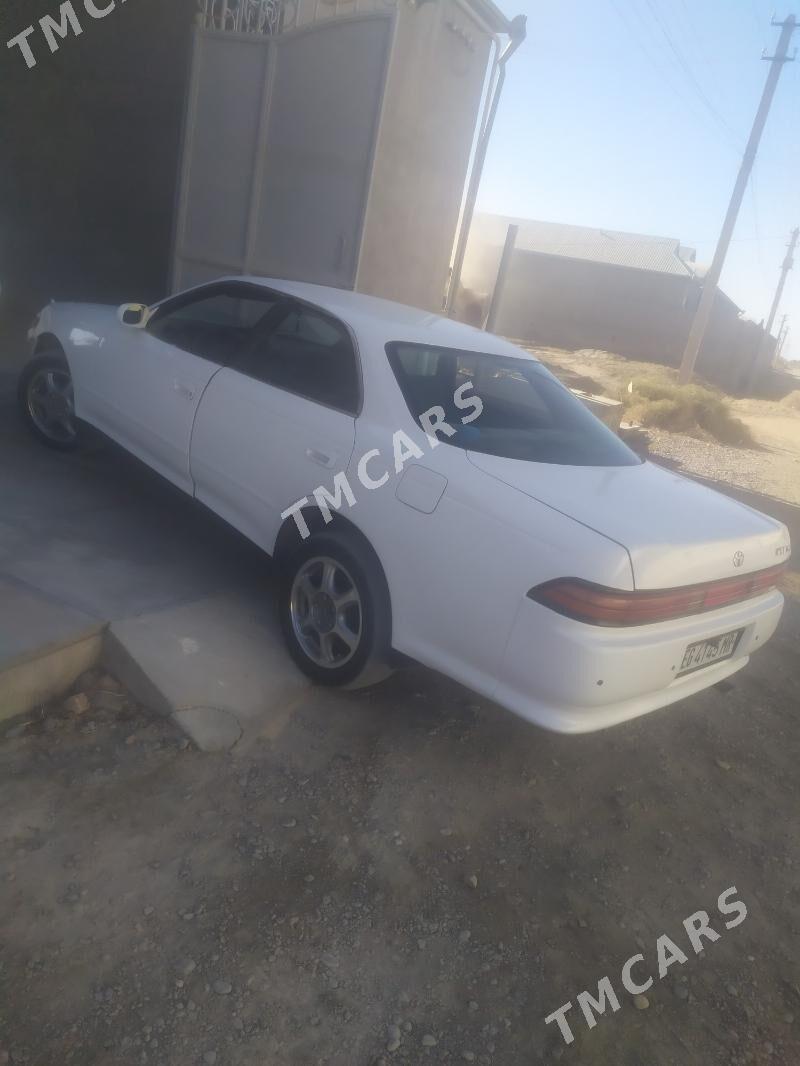 Toyota Mark II 1994 - 50 000 TMT - Байрамали - img 3