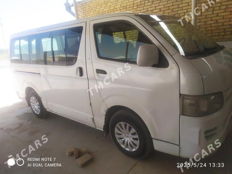 Toyota Hiace 2006 - 200 000 TMT - Murgap - img 2