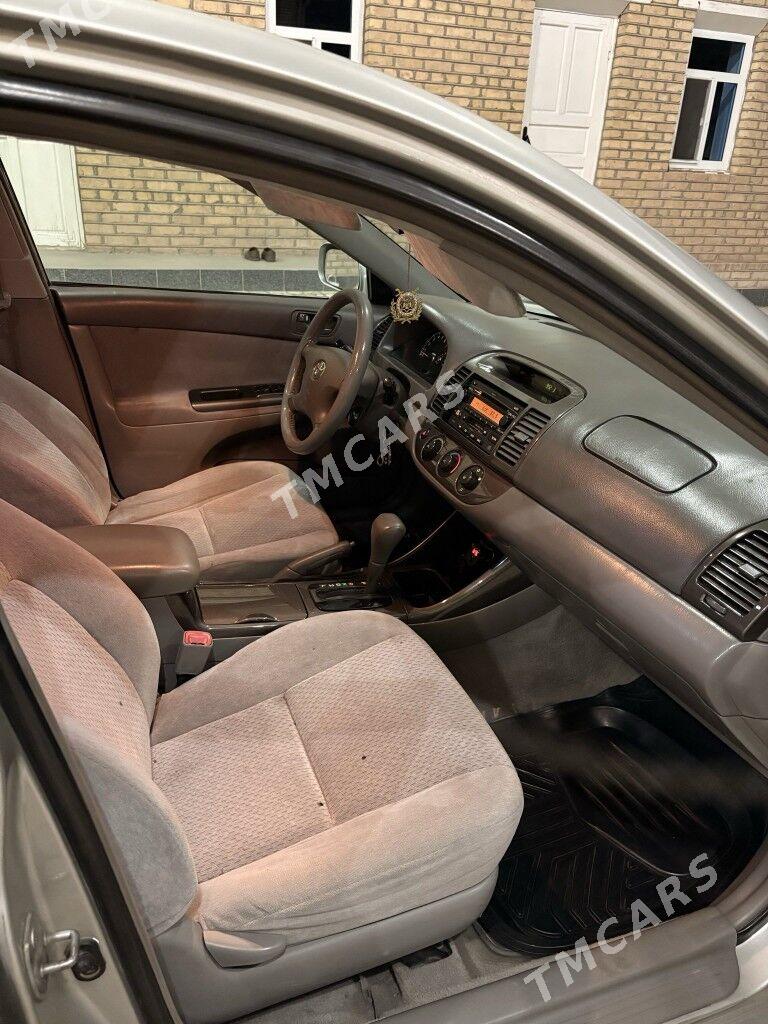 Toyota Camry 2004 - 146 000 TMT - Мары - img 6