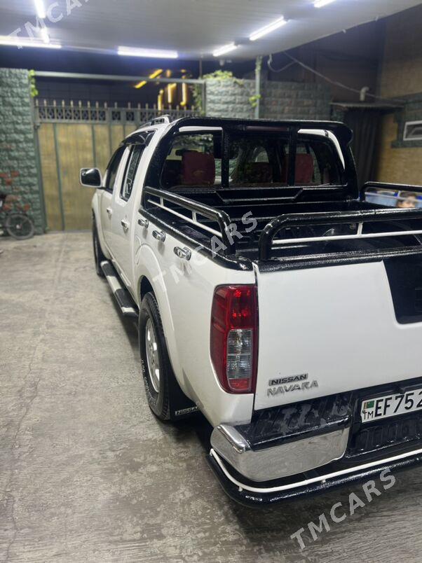 Nissan Navara 2011 - 180 000 TMT - Aşgabat - img 8