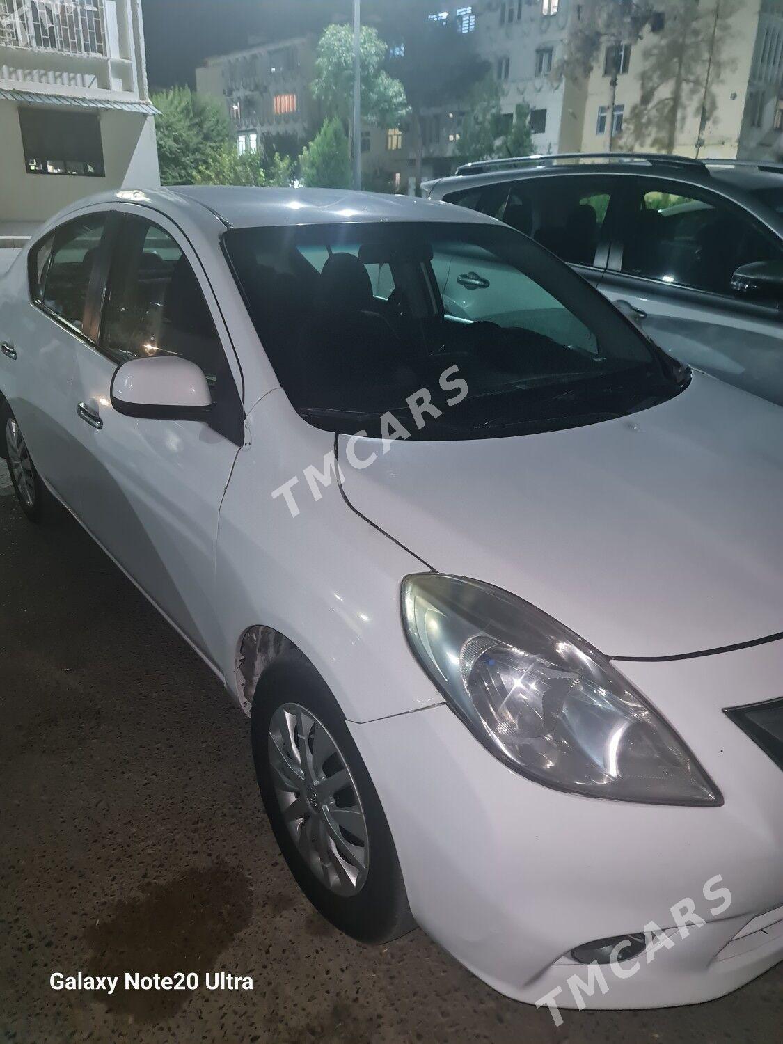 Nissan Versa 2012 - 100 000 TMT - Ашхабад - img 2