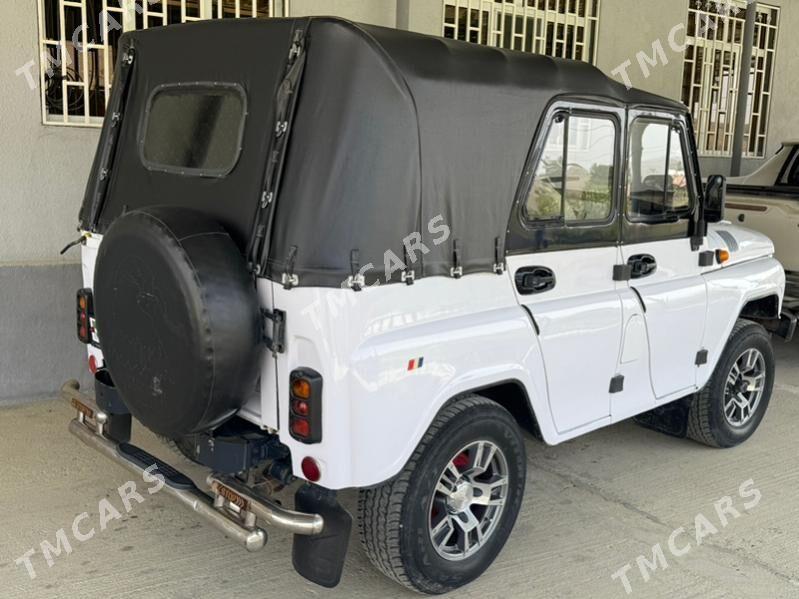 UAZ 469 2000 - 85 000 TMT - Magtymguly - img 3