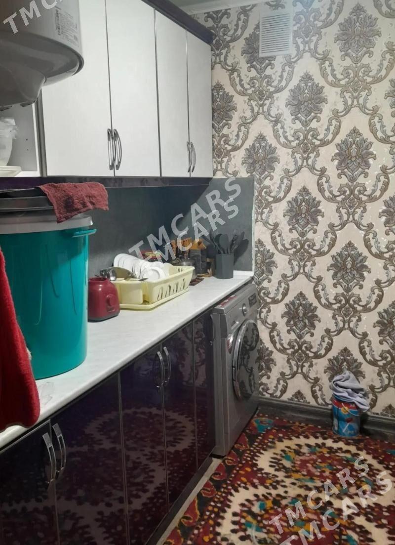 (2376)-9MKR AÝTAKOW KÖÇE 2-KOMNAT 1-ETAJ PANELKA - 9 mkr - img 7