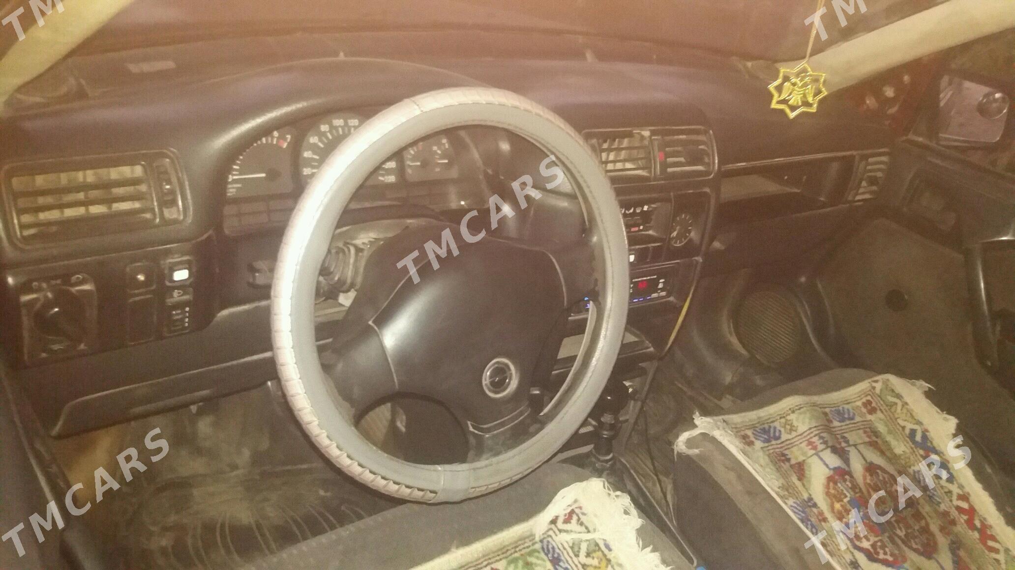 Opel Vectra 1989 - 26 000 TMT - Ходжамбаз - img 4
