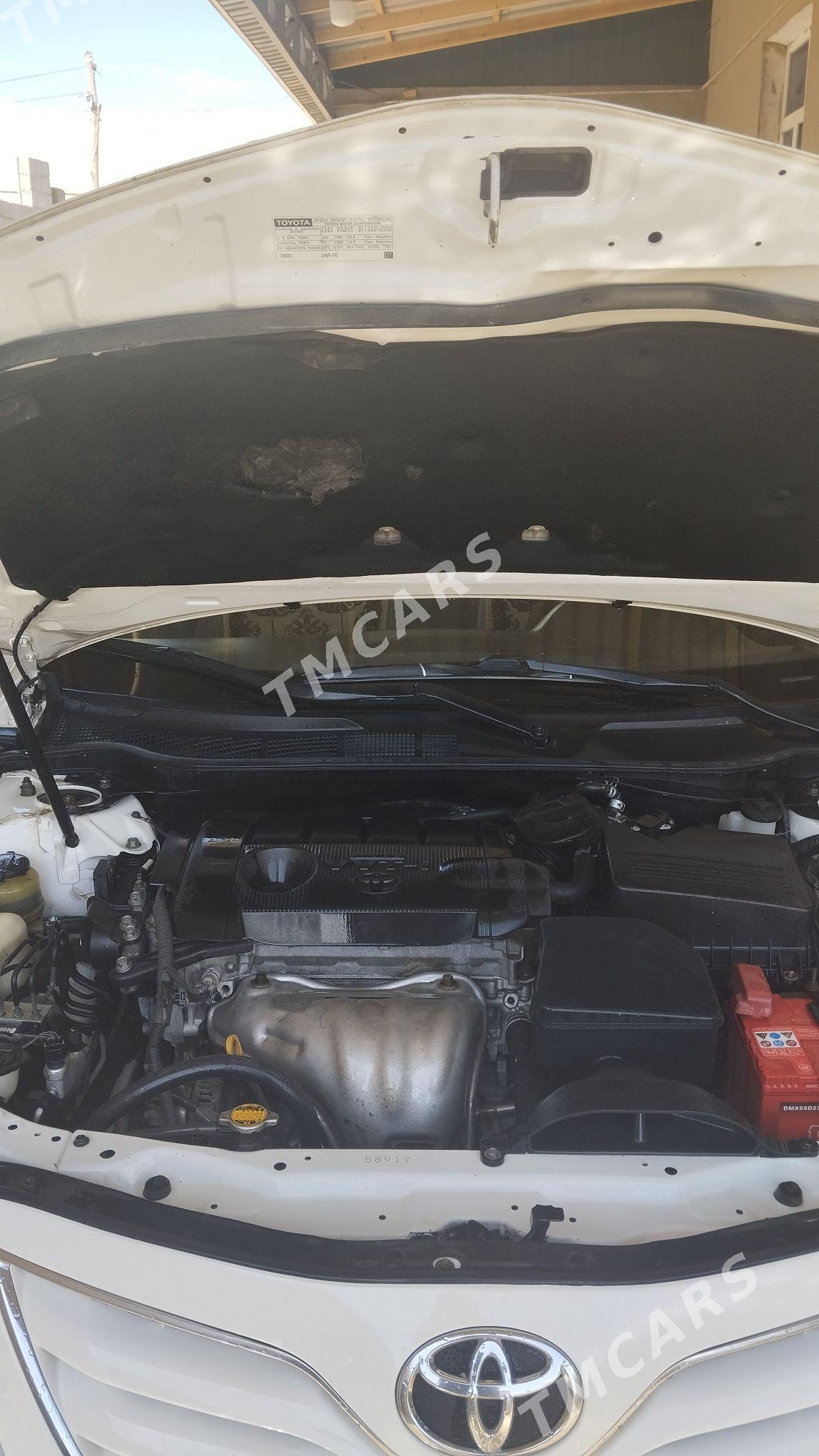 Toyota Camry 2011 - 200 000 TMT - Köneürgenç - img 3