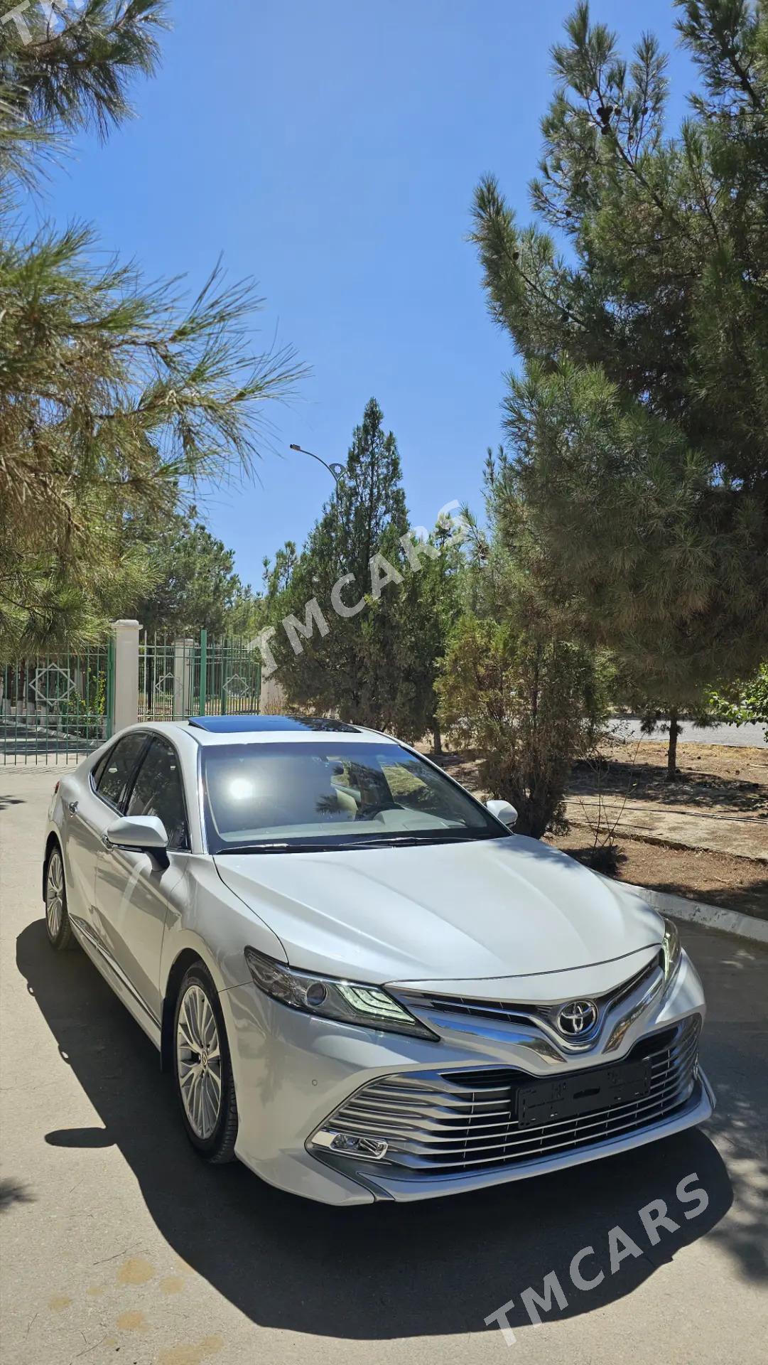 Toyota Camry 2021 - 392 000 TMT - Ашхабад - img 8