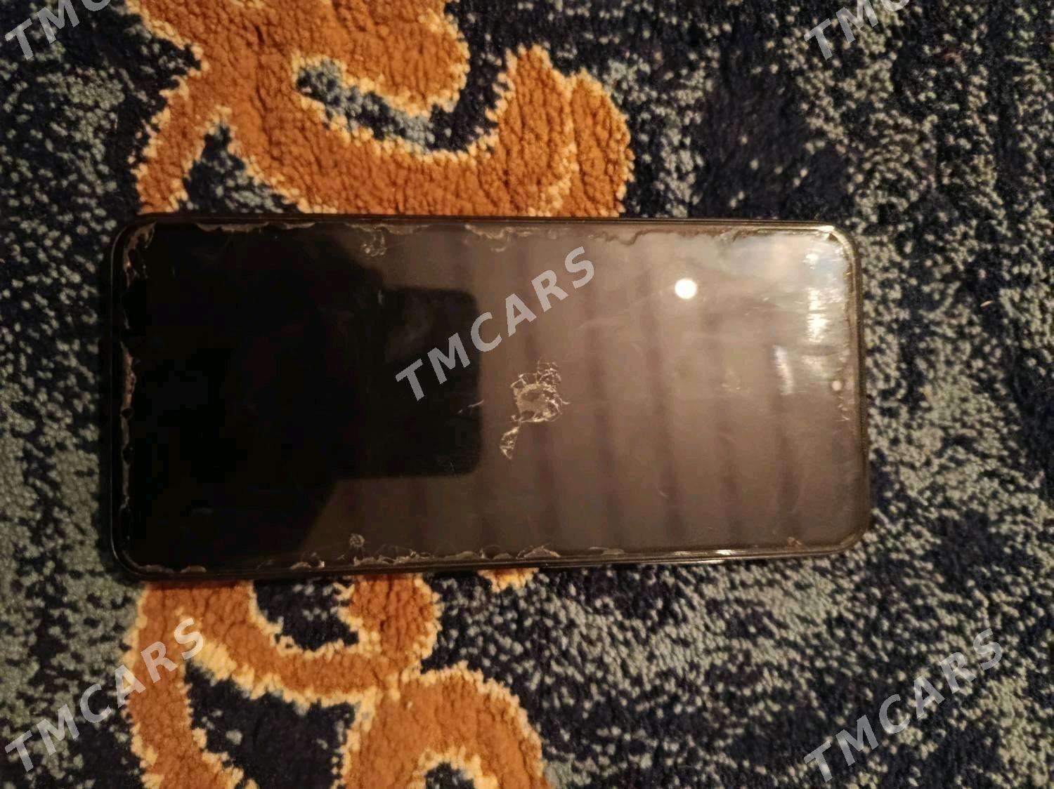 Redmi note 10 4+1 64 - Бахарден - img 4
