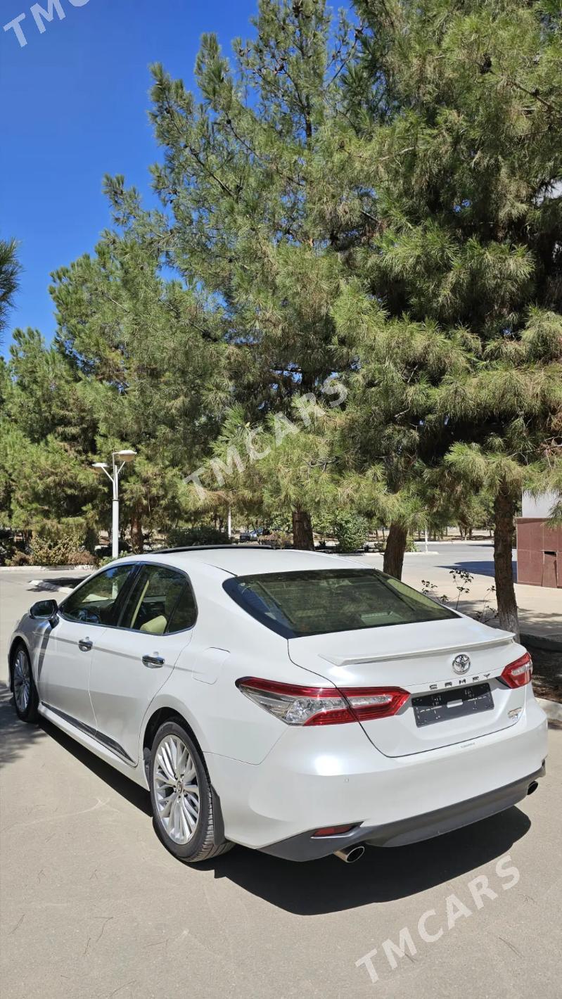 Toyota Camry 2021 - 392 000 TMT - Ашхабад - img 4