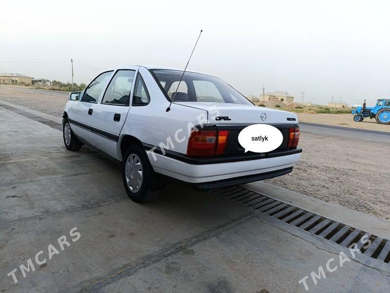 Opel Vectra 1992 - 33 000 TMT - Мары - img 2