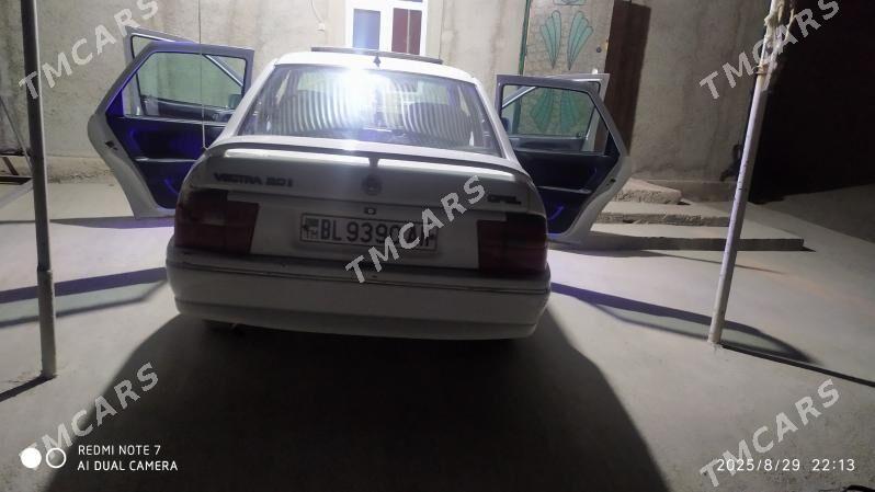 Opel Vectra 1994 - 26 000 TMT - Бахарден - img 3