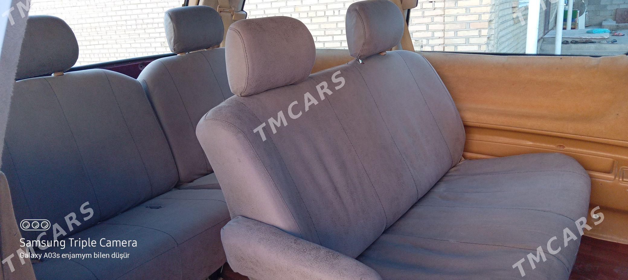 Toyota Previa 1993 - 80 000 TMT - Гёкдепе - img 5