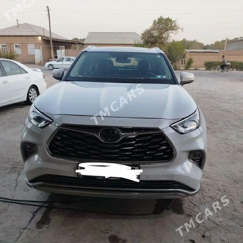 Toyota Highlander 2021 - 770 000 TMT - Мургап - img 7