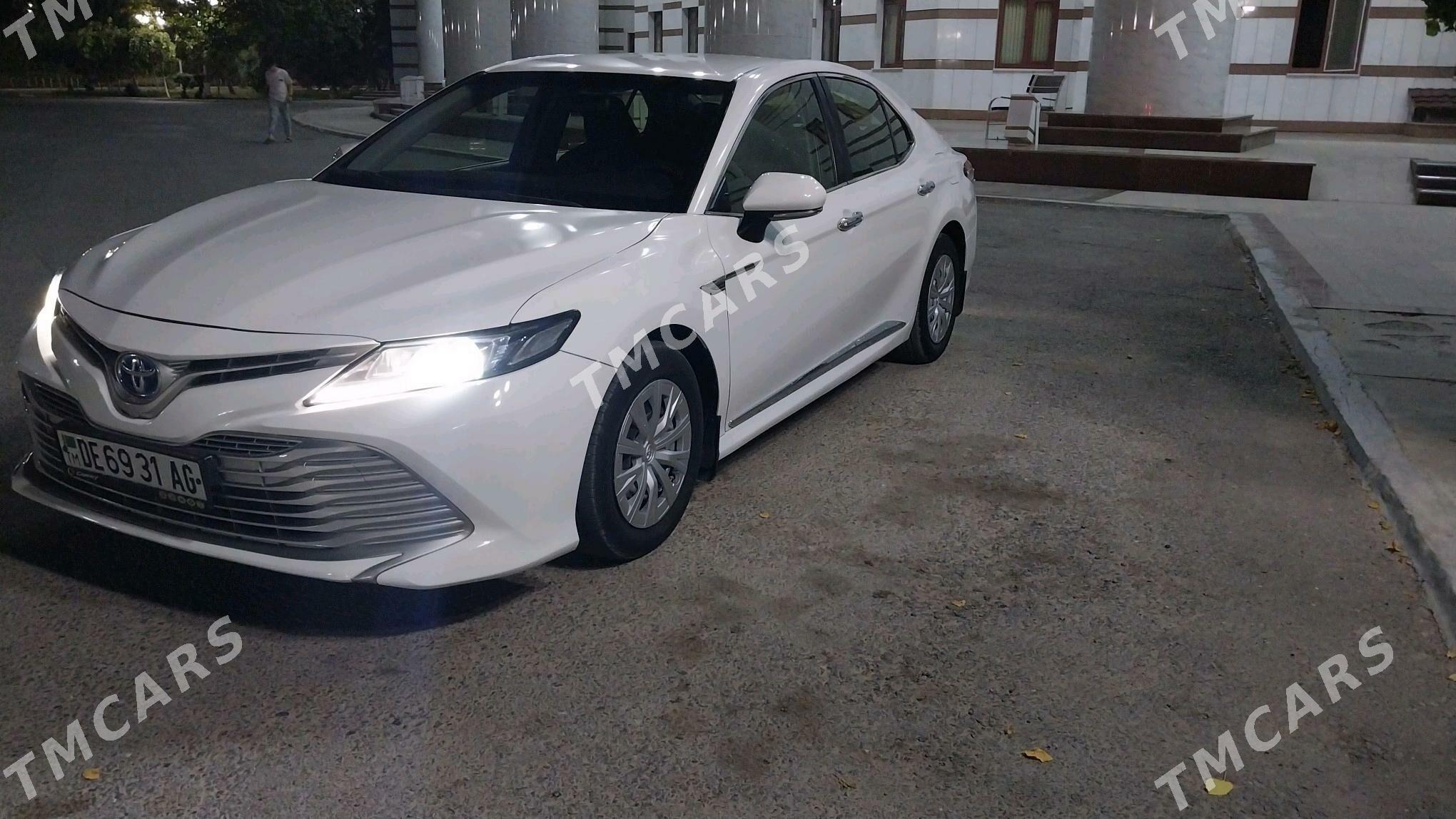 Toyota Camry 2020 - 250 000 TMT - Ашхабад - img 4