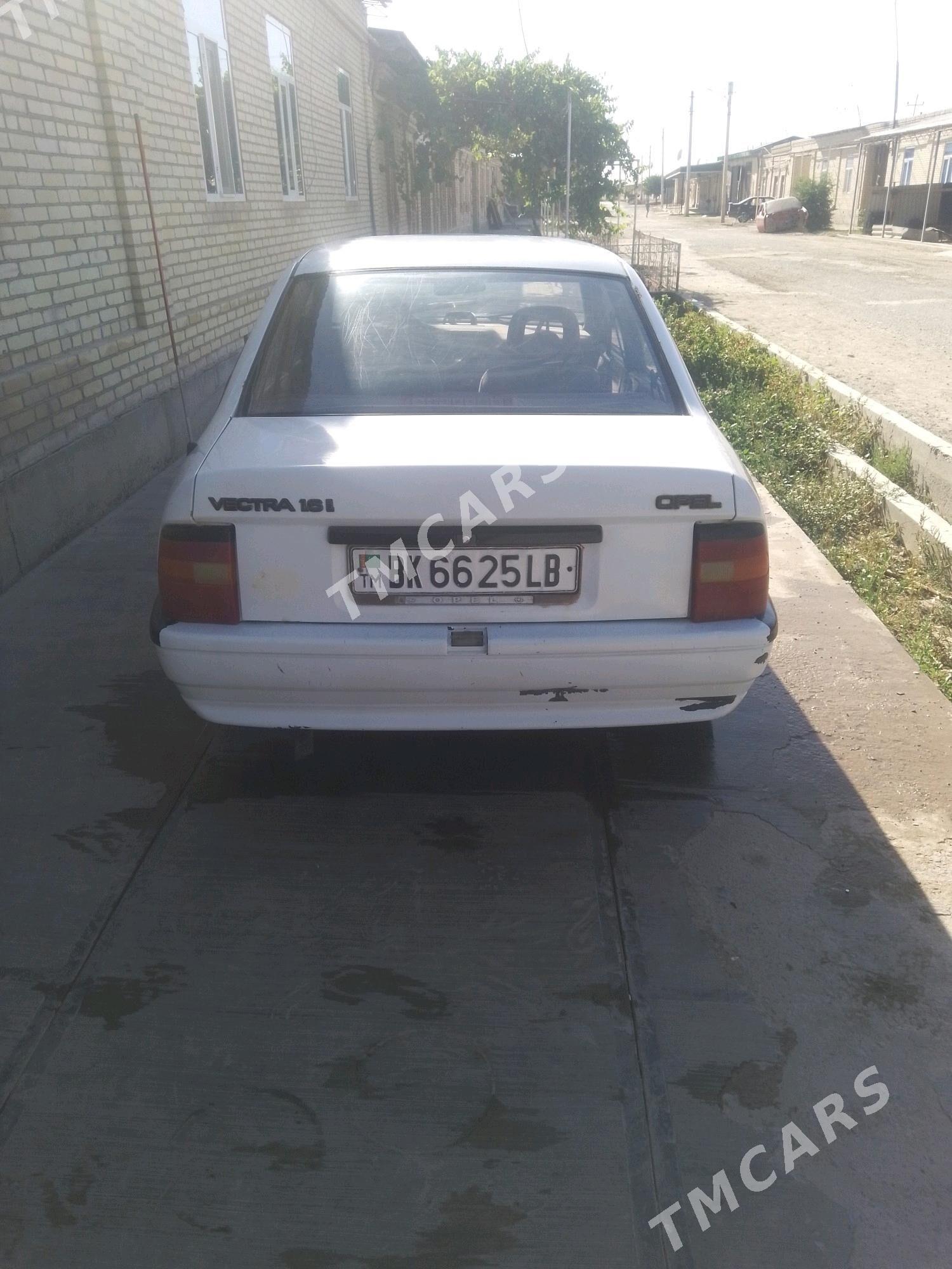 Opel Vectra 1991 - 26 000 TMT - Çärjew - img 4