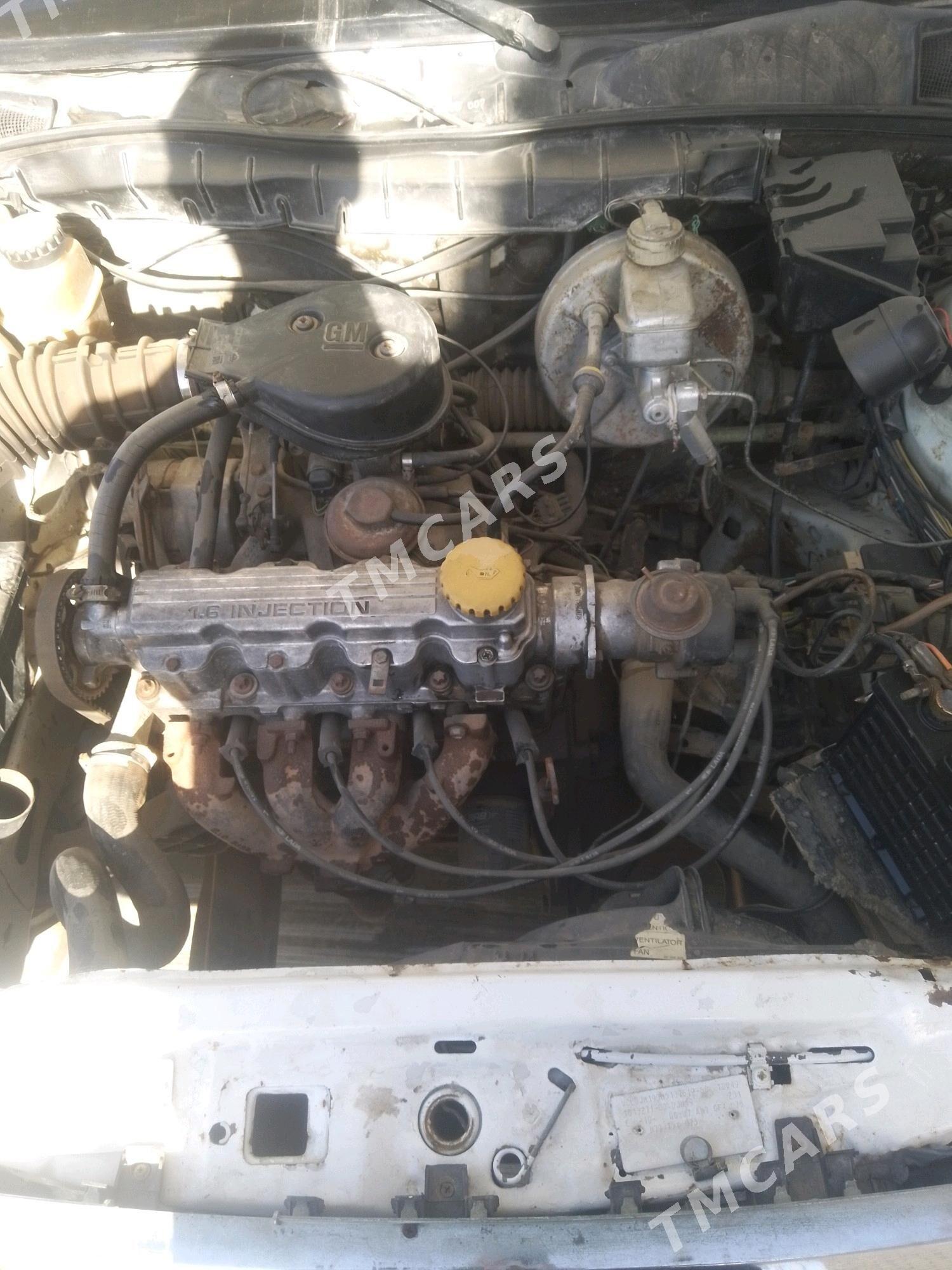 Opel Vectra 1991 - 26 000 TMT - Çärjew - img 8
