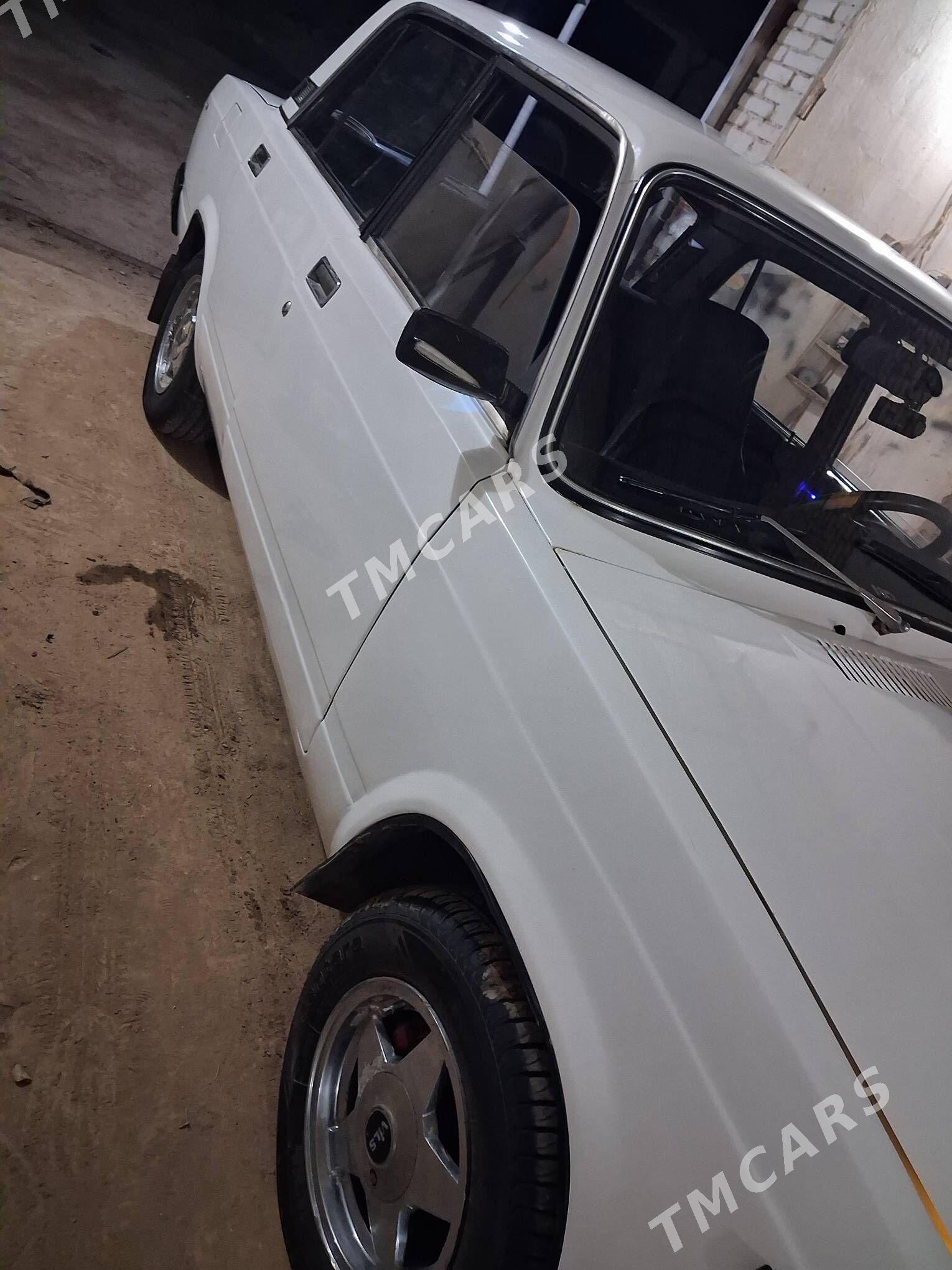 Lada 2107 2004 - 28 000 TMT - Halaç - img 4