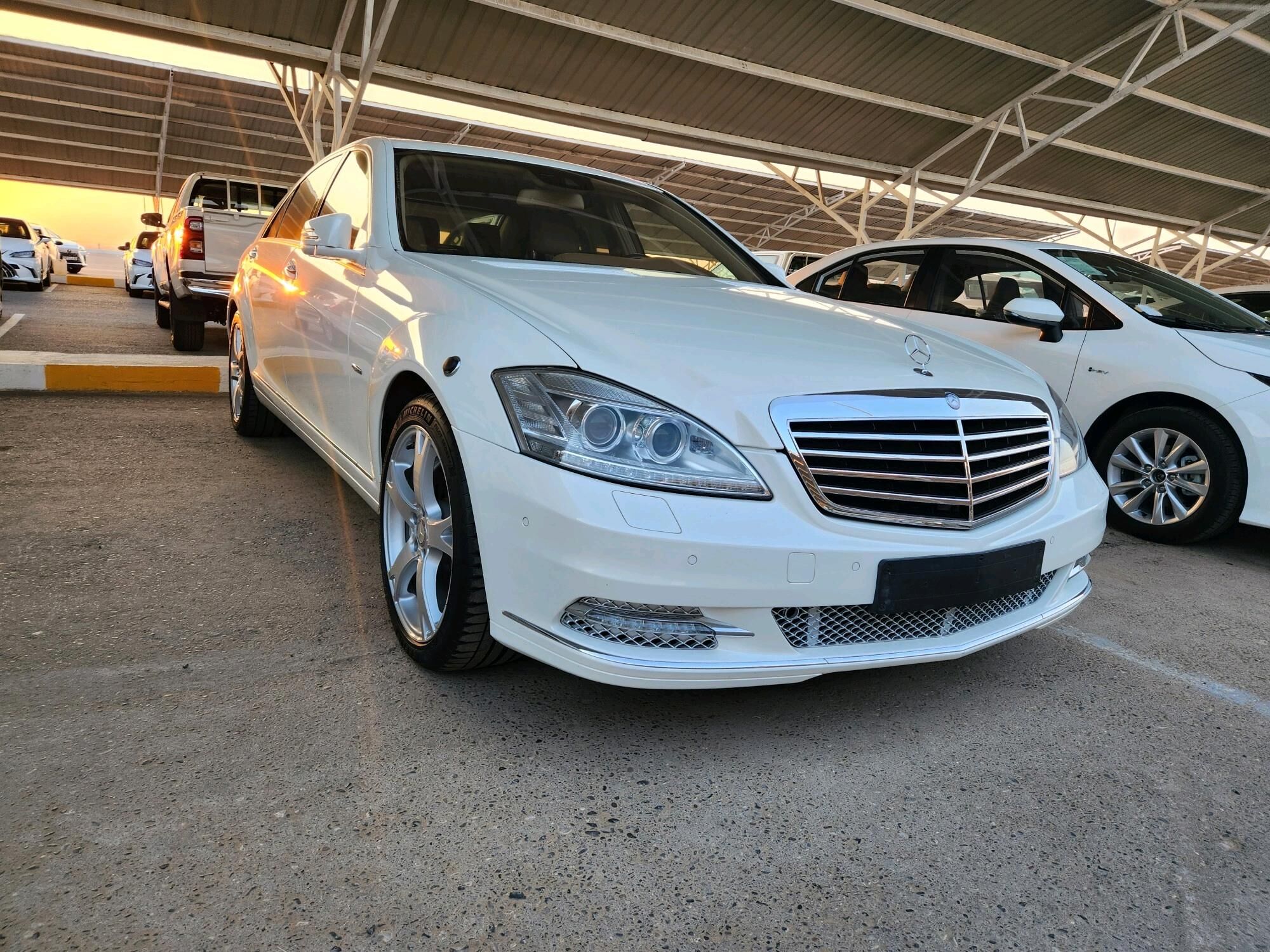 Mercedes-Benz S-Class 2012 - 1 000 000 TMT - Aşgabat - img 5