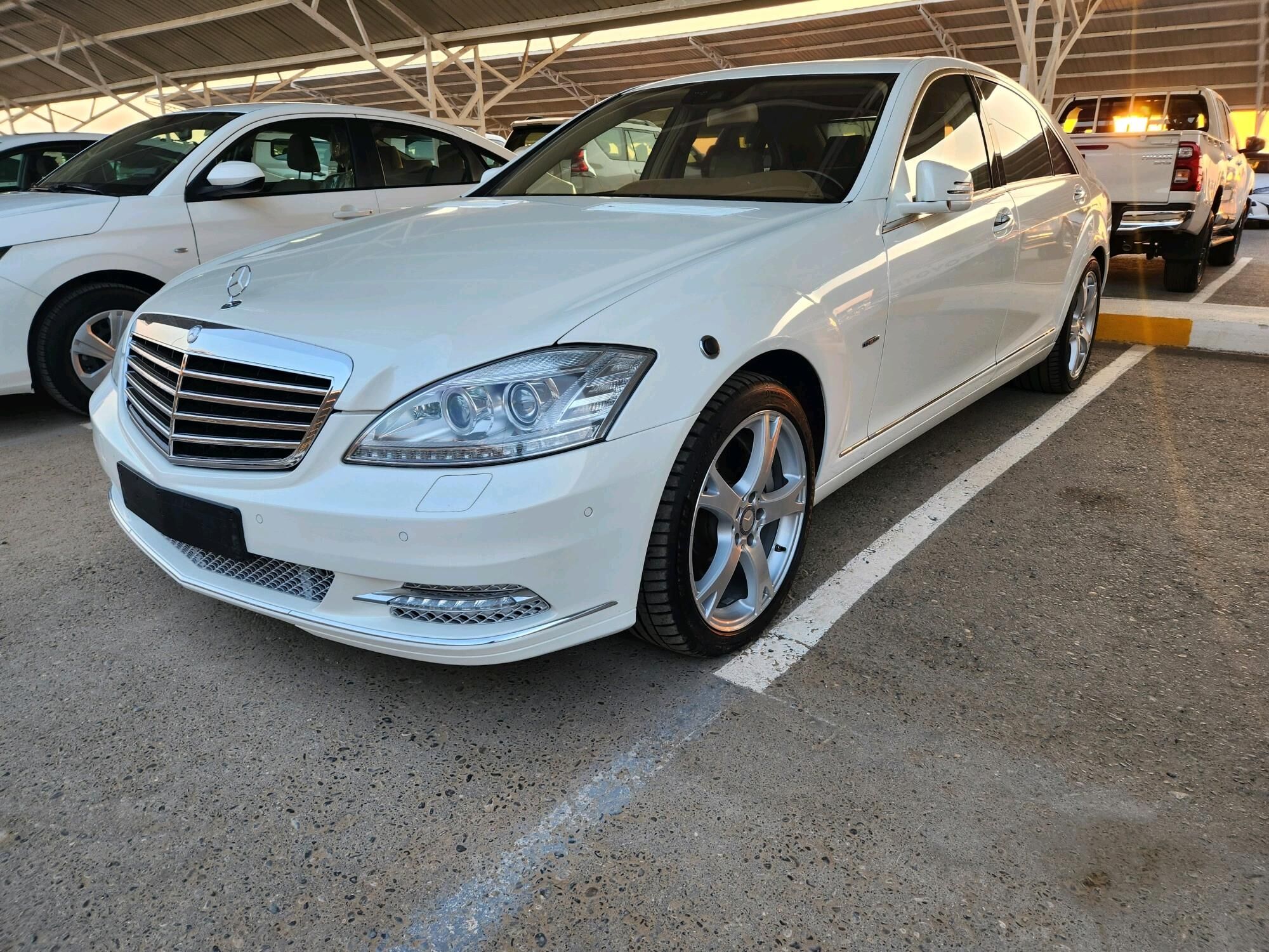 Mercedes-Benz S-Class 2012 - 1 000 000 TMT - Aşgabat - img 4