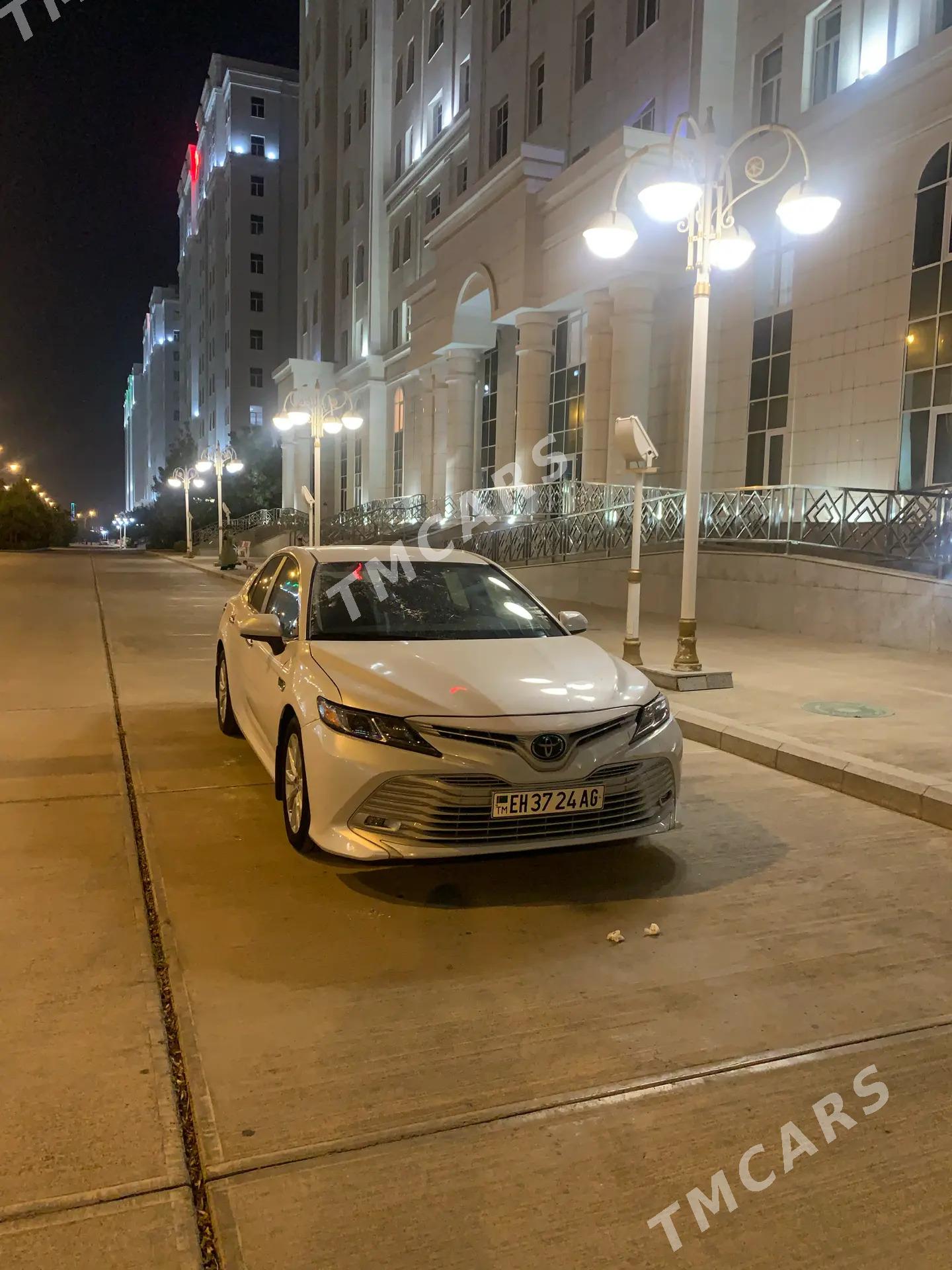 Toyota Camry 2020 - 275 000 TMT - Aşgabat - img 8