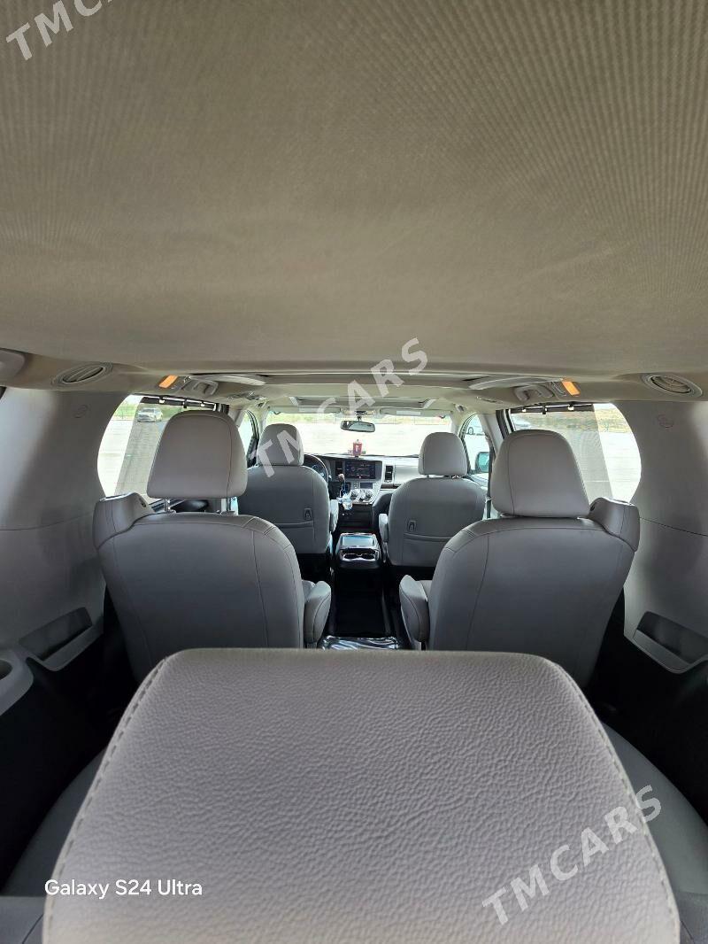 Toyota Sienna 2018 - 600 000 TMT - Ашхабад - img 7