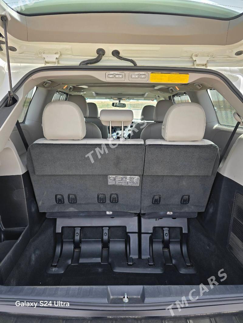 Toyota Sienna 2018 - 600 000 TMT - Ашхабад - img 8