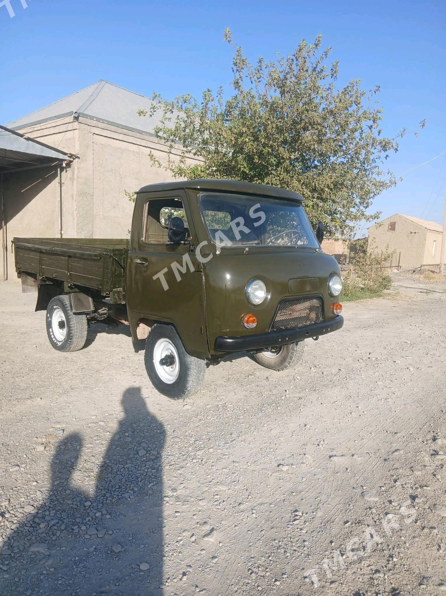 UAZ 452 1980 - 40 000 TMT - Bäherden - img 4