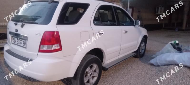 Kia Sorento 2003 - 140 000 TMT - Balkanabat - img 5