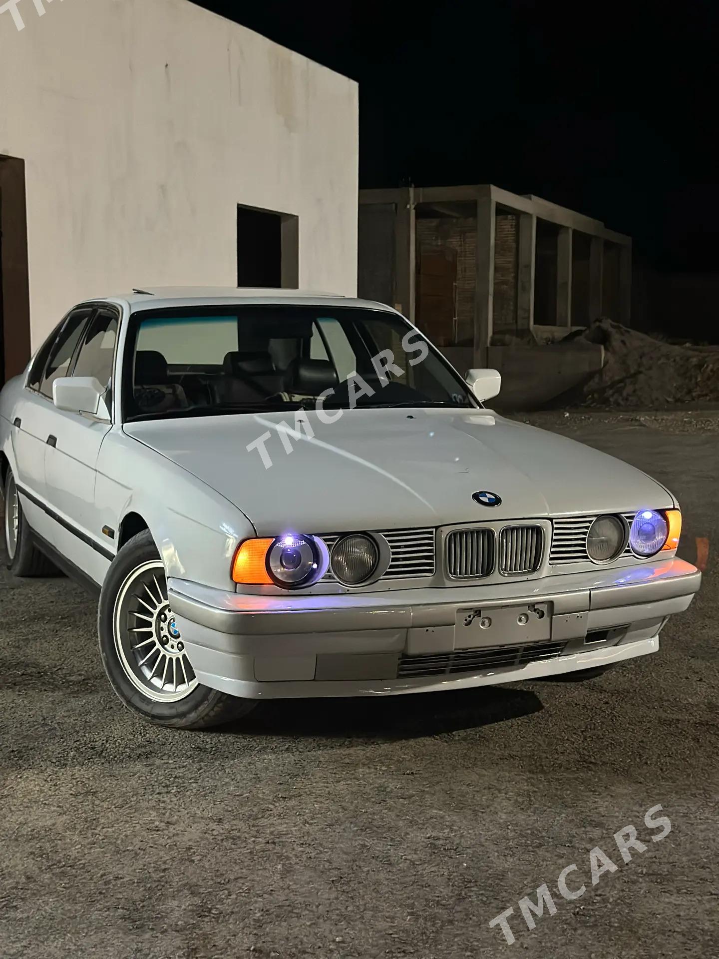 BMW 520 1989 - 40 000 TMT - Kaka - img 3