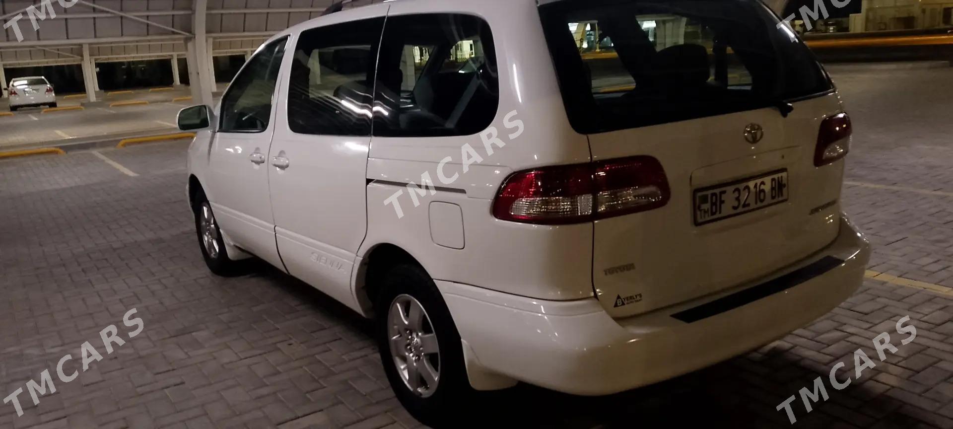 Toyota Sienna 2001 - 146 000 TMT - Туркменбаши - img 7