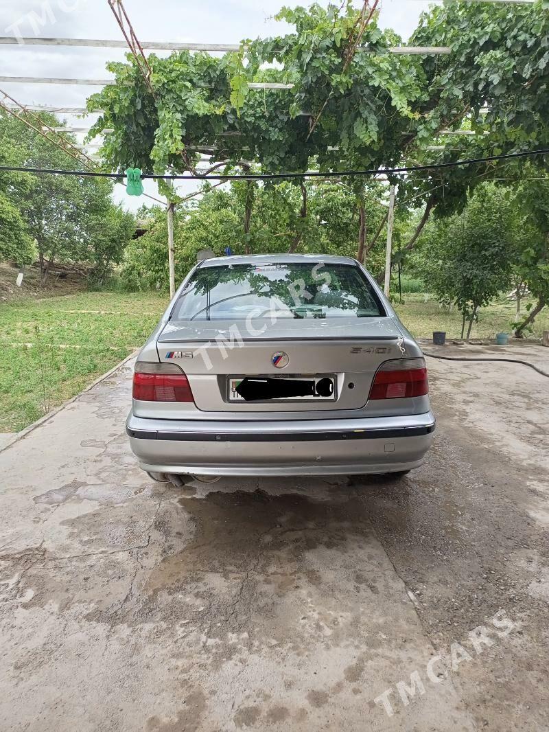 BMW E39 1997 - 70 000 TMT - Dänew - img 3