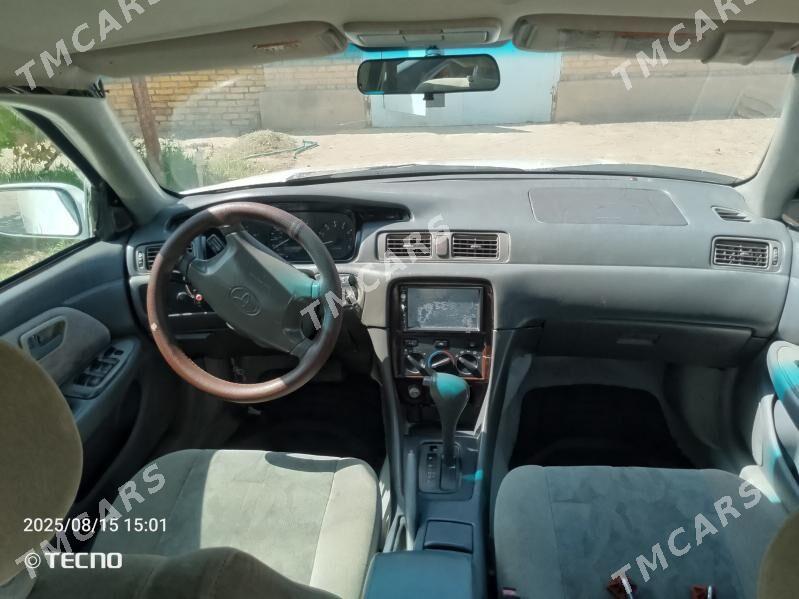 Toyota Camry 2000 - 100 000 TMT - Baýramaly - img 4