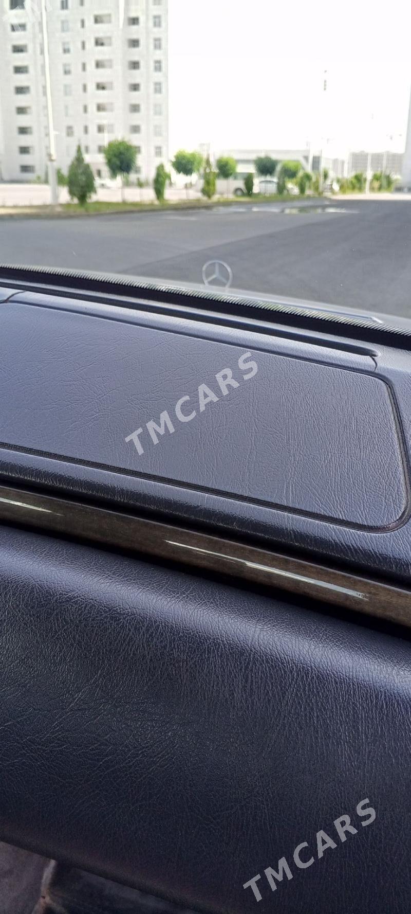 Mercedes-Benz E420 1998 - 80 000 TMT - Aşgabat - img 5