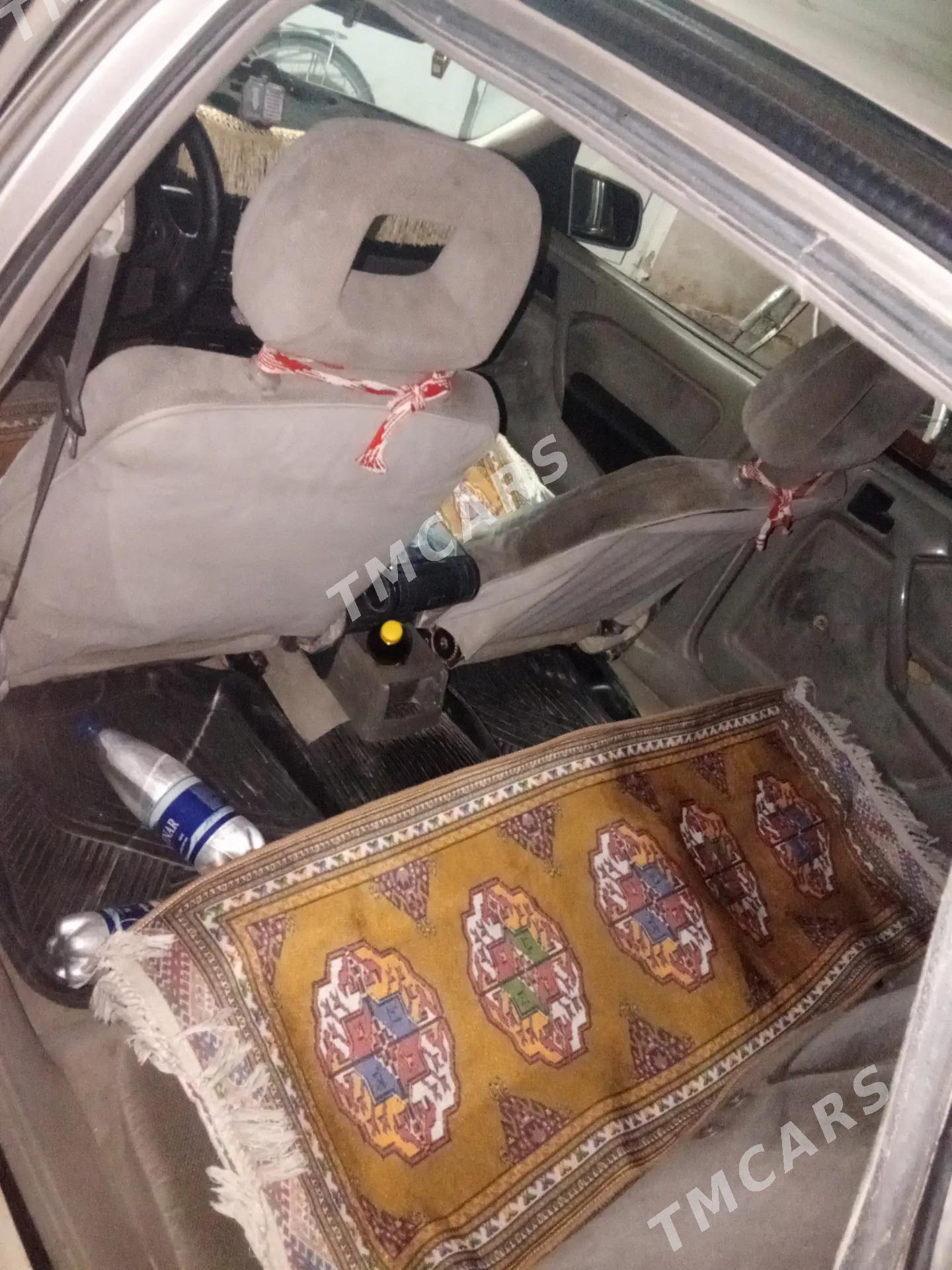 Opel Vectra 1990 - 33 000 TMT - Çärjew - img 5