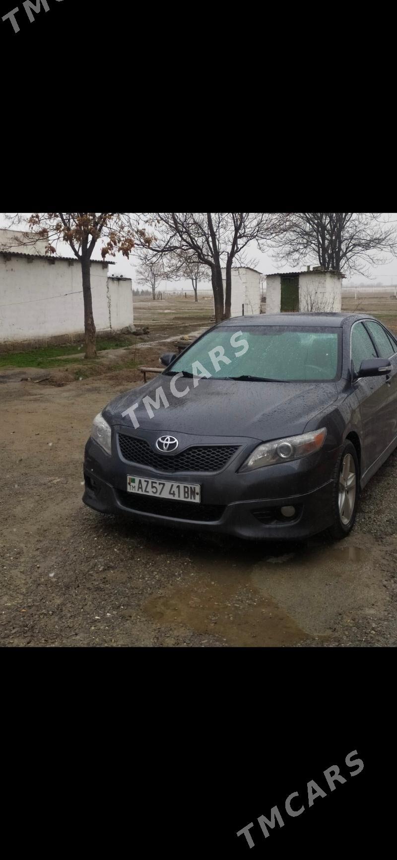 Toyota Camry 2011 - 200 000 TMT - Гумдаг - img 2